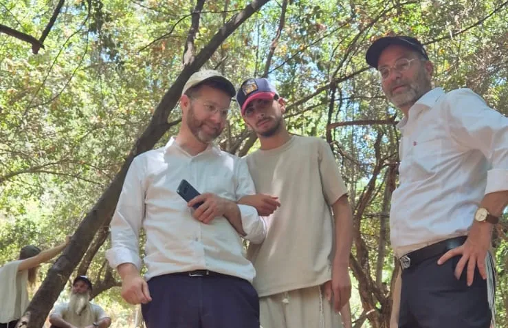 גלריה - מערות של סוף שנה