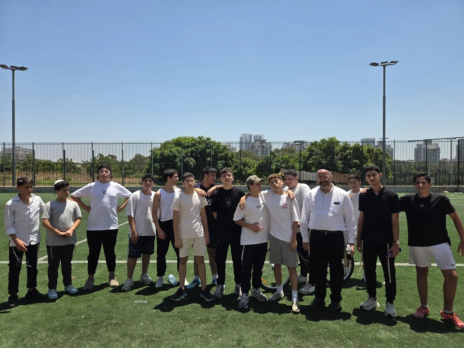 בוקר גיבוש לזיו אור בוטיק - זיו אור נתניה