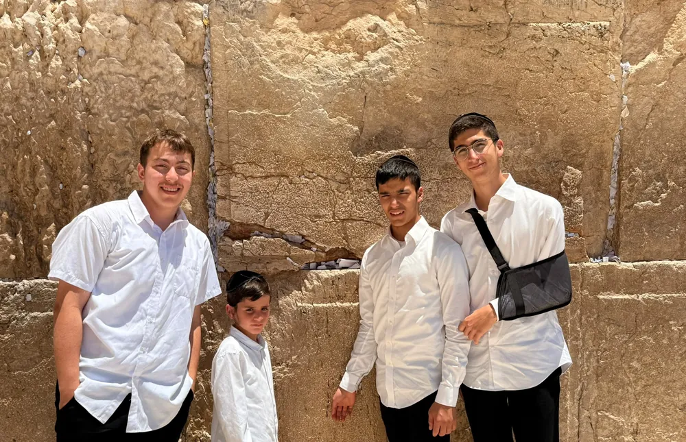 ברכה וספר לדרך - זיו אור נתניה