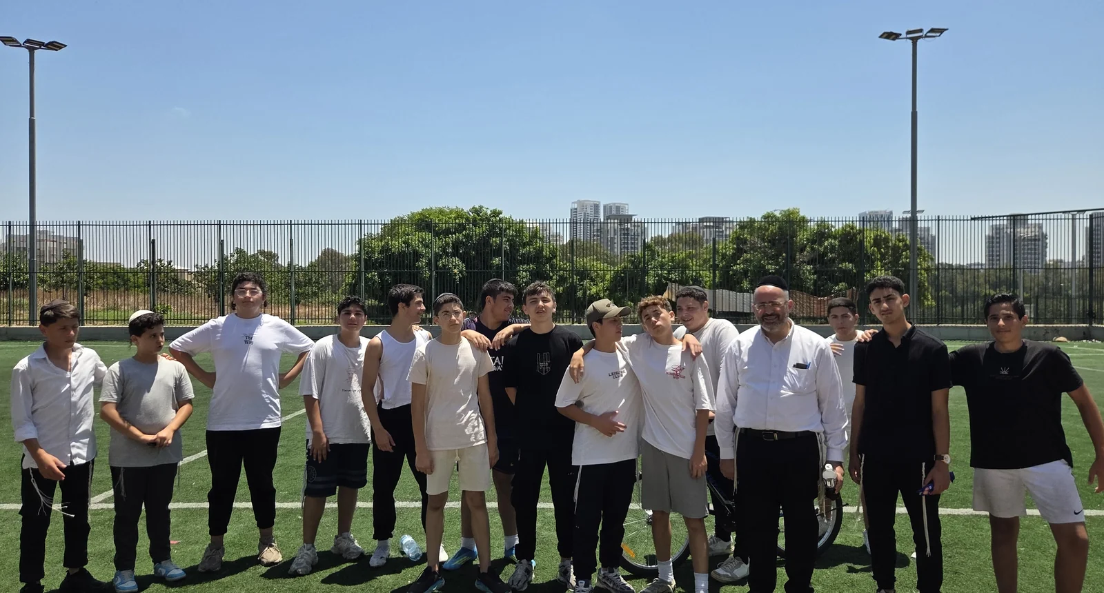 בוקר גיבוש לזיו אור בוטיק - זיו אור נתניה